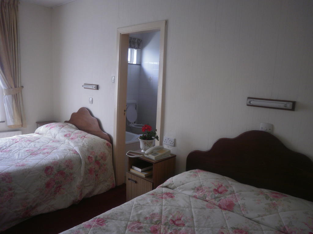 Sancta Maria Hotel Лехинч Номер фото